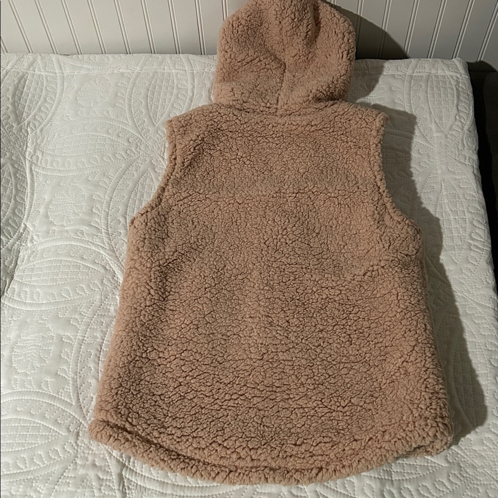 BE COOL Pink Sherpa Zip Vest - Picture 6 of 6